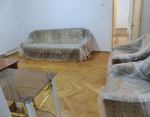 De vanzare apartament 3 camere in Targu Mures, cartier Balcescu - Libertatii