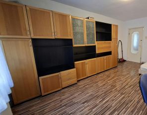De inchiriat apartament 3 camere in Targu Mures, cartier Cornisa - 7 Noiembrie