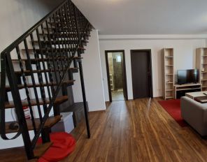 De inchiriat apartament 4 camere in Targu Mures, cartier Cornisa - 7 Noiembrie