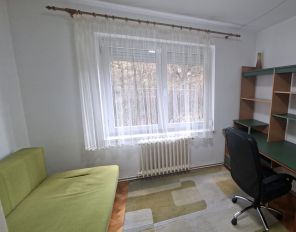 De inchiriat apartament 4 camere in Targu Mures, cartier Cornisa - 7 Noiembrie