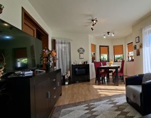 De vanzare casa  in Livezeni, cartier Livezeni, zona Cartier Rezidential Orizont
