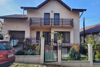 De vanzare casa  in Livezeni, cartier Livezeni, zona Gamex