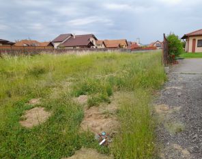 De vanzare teren  in Sangeorgiu De Mures, cartier Sangeorgiu De Mures, zona Cartier Rozelor