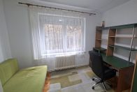 De inchiriat apartament 4 camere in Targu Mures, cartier Cornisa - 7 Noiembrie